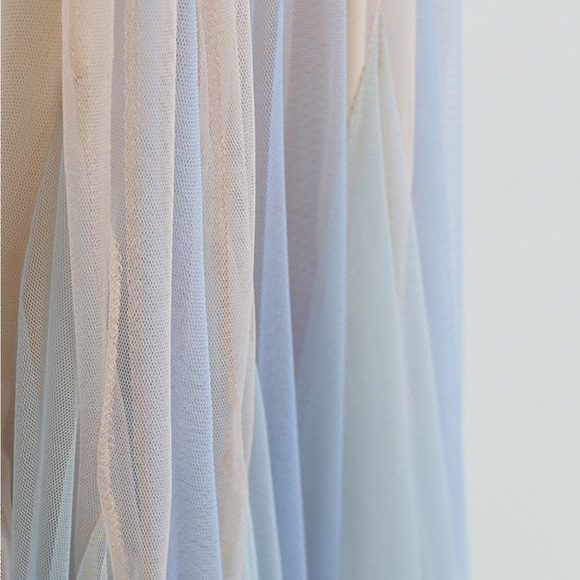 COLOR BLOCK PANELLED MESH FRILLING MAXI SKIRT IN APRICOT small/medium - Picture 10 of 16